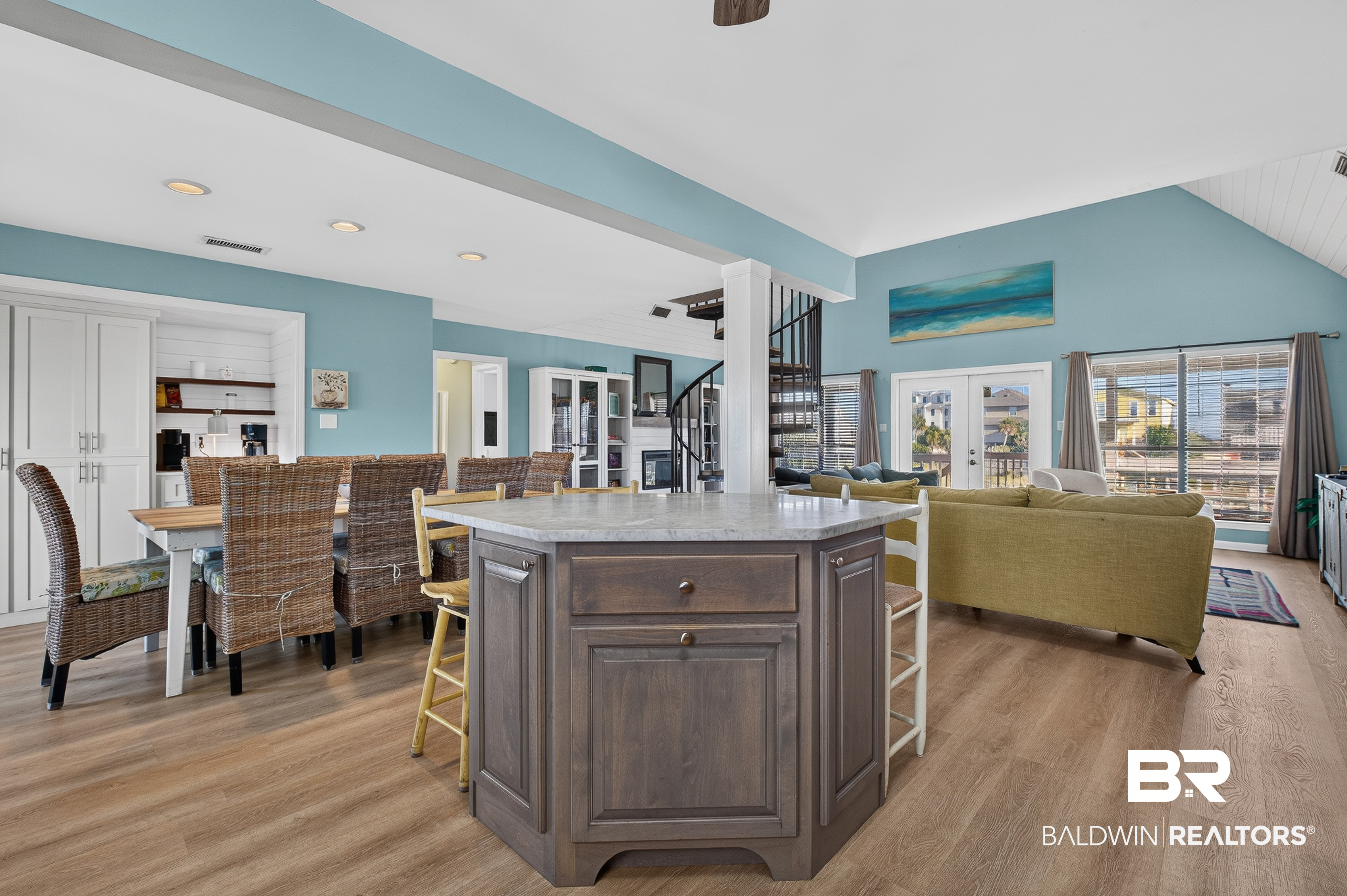 1355 W Lagoon Ave