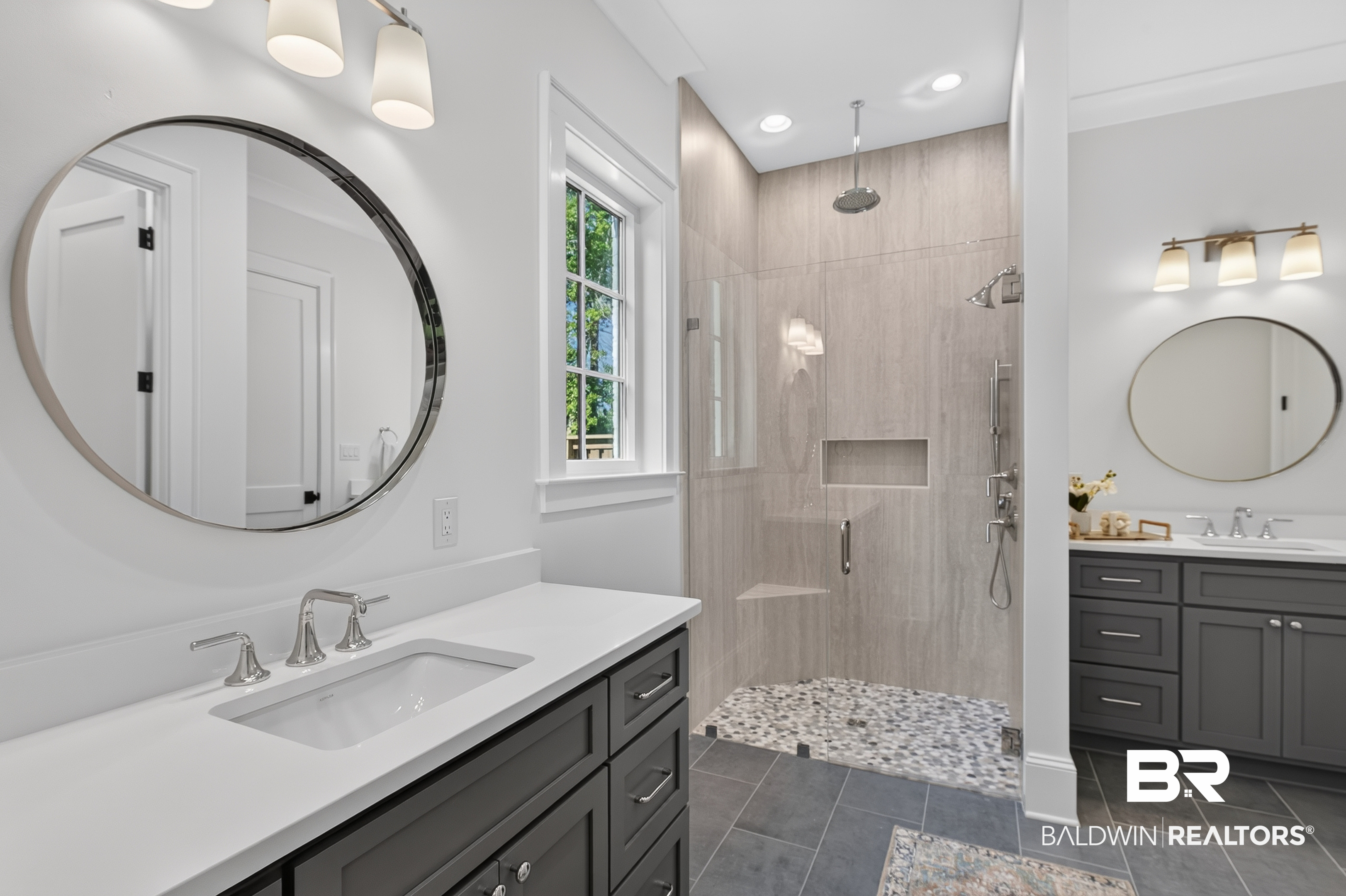 841 Inlet Circle