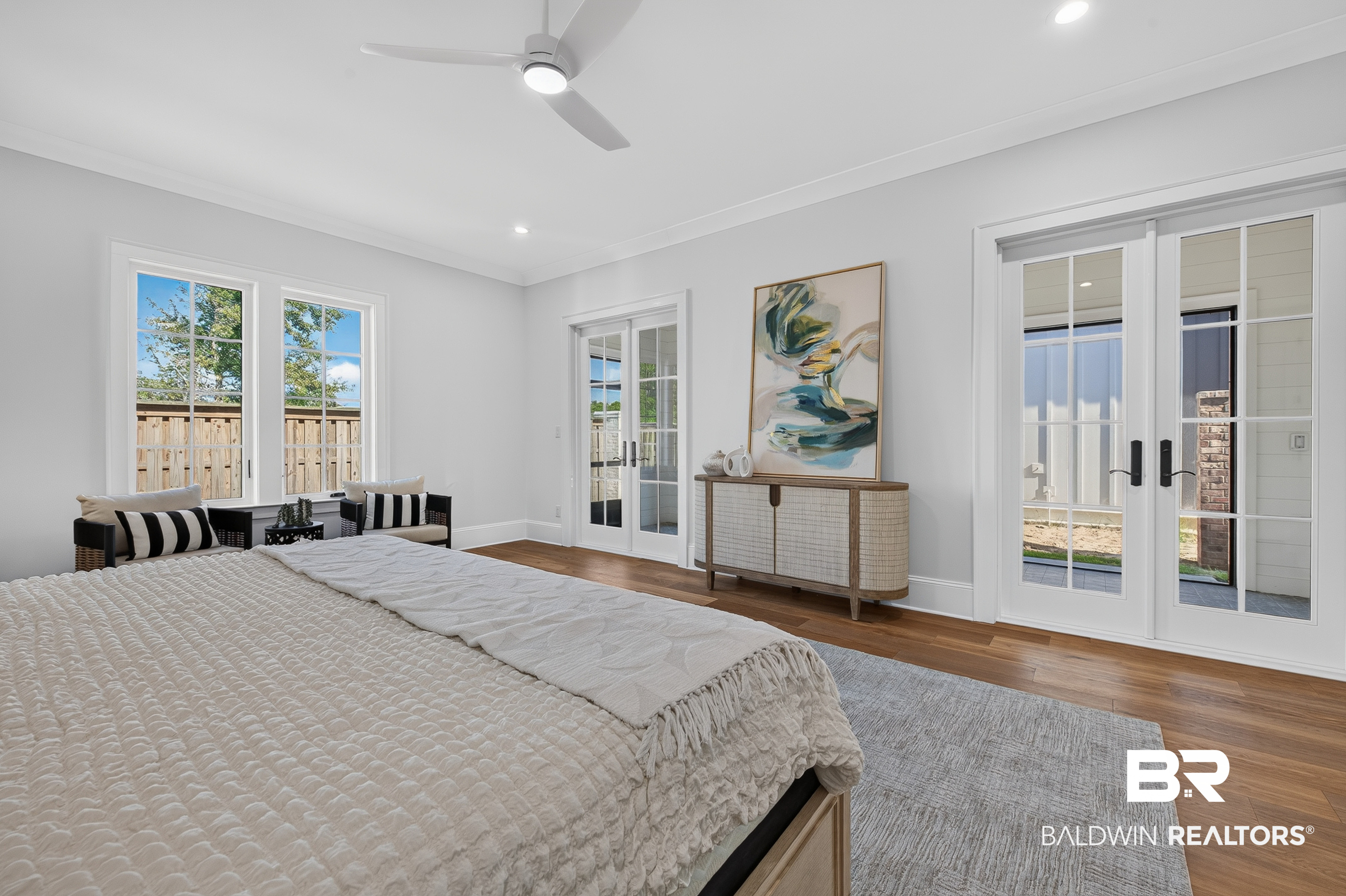 841 Inlet Circle