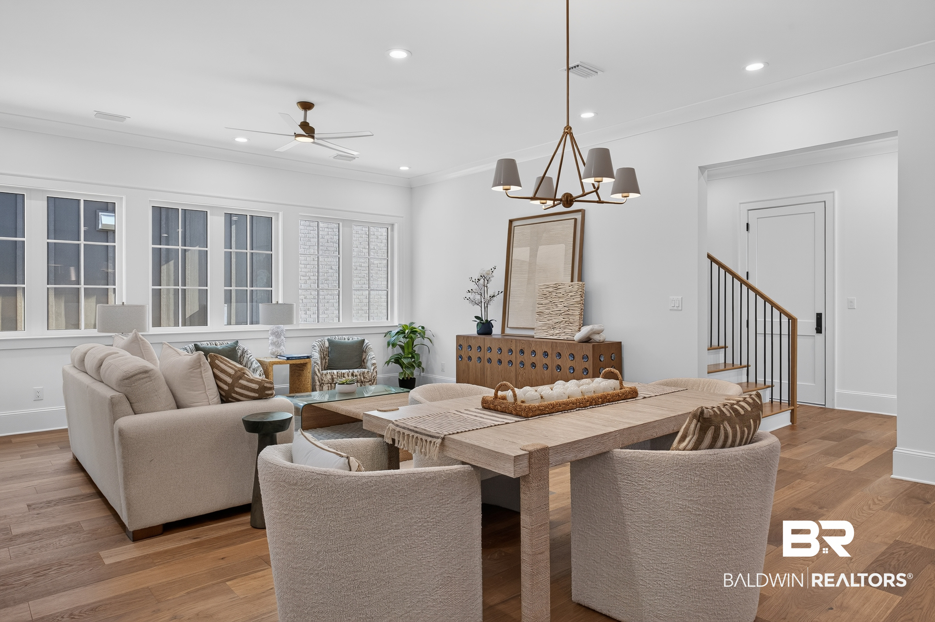 841 Inlet Circle