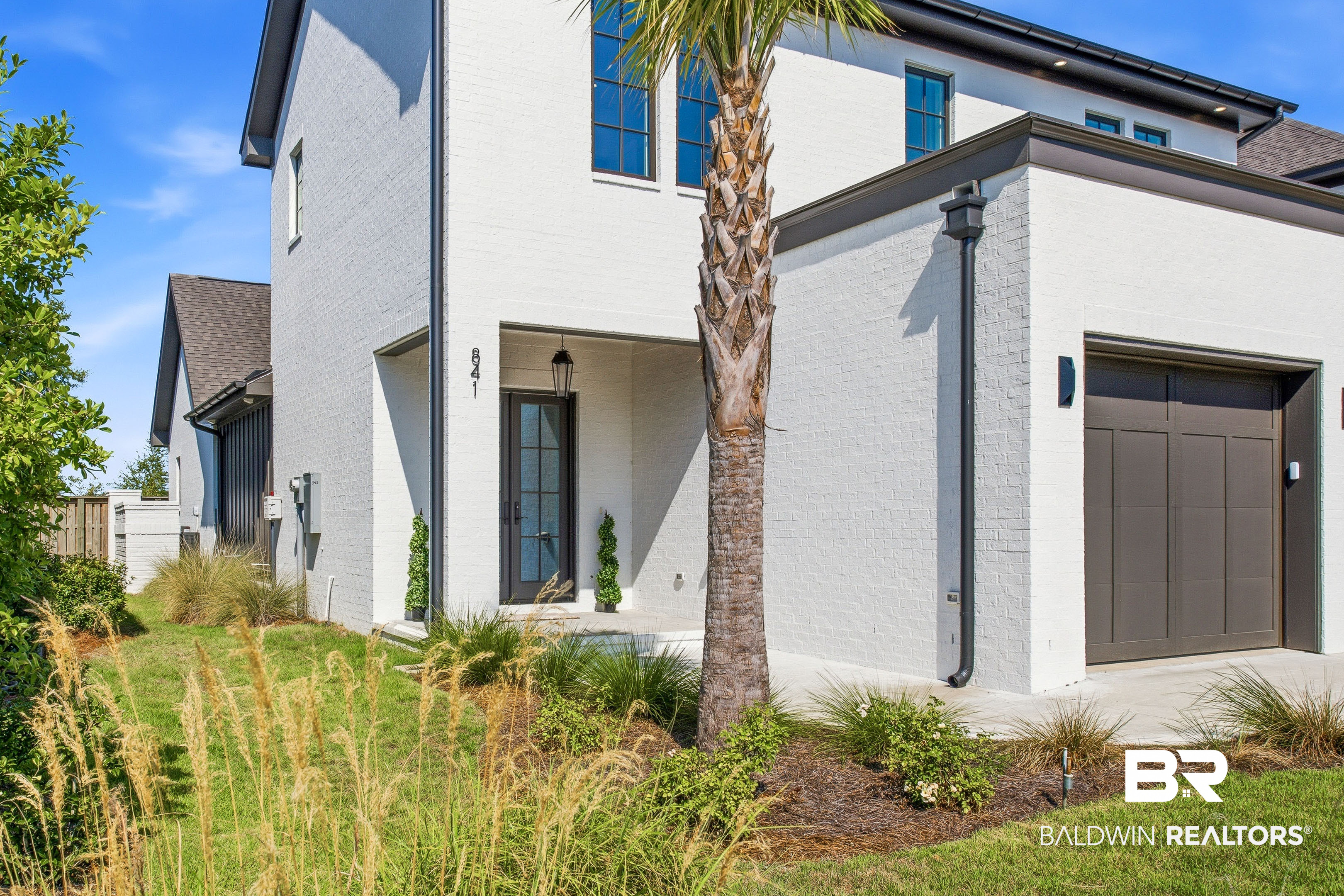 841 Inlet Circle