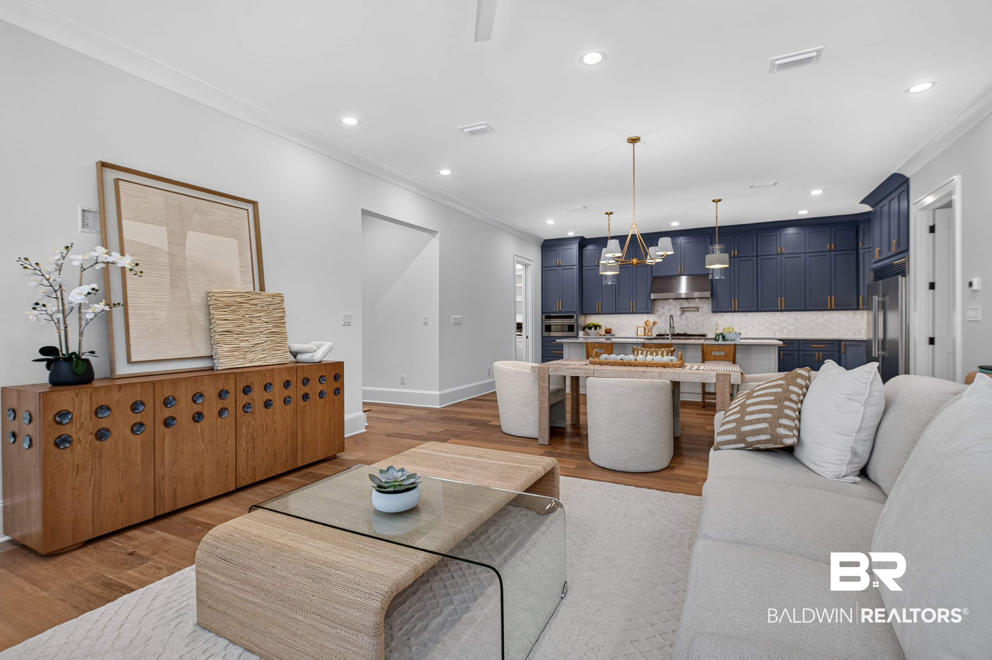 841 Inlet Circle