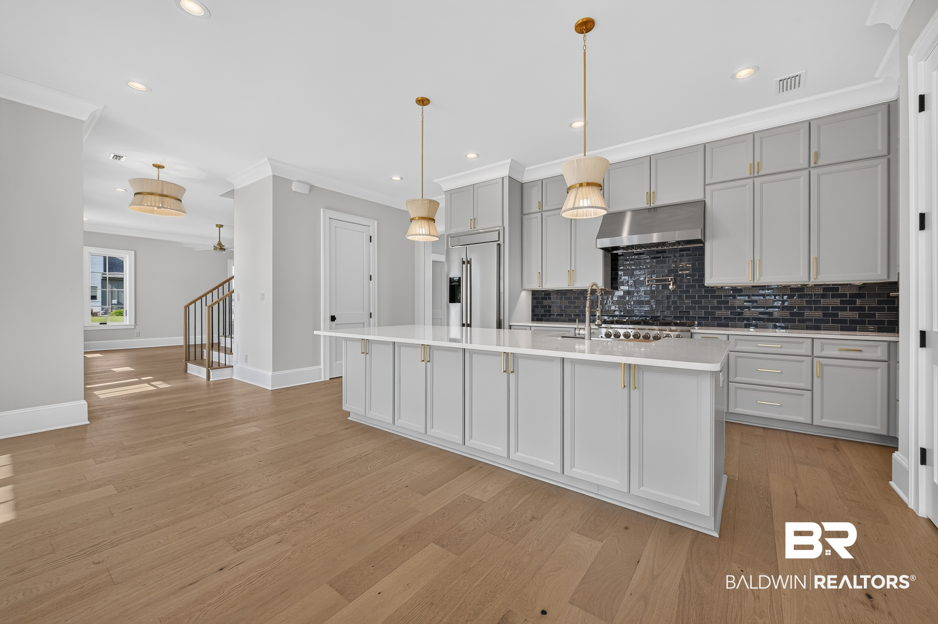 926 Inlet Circle