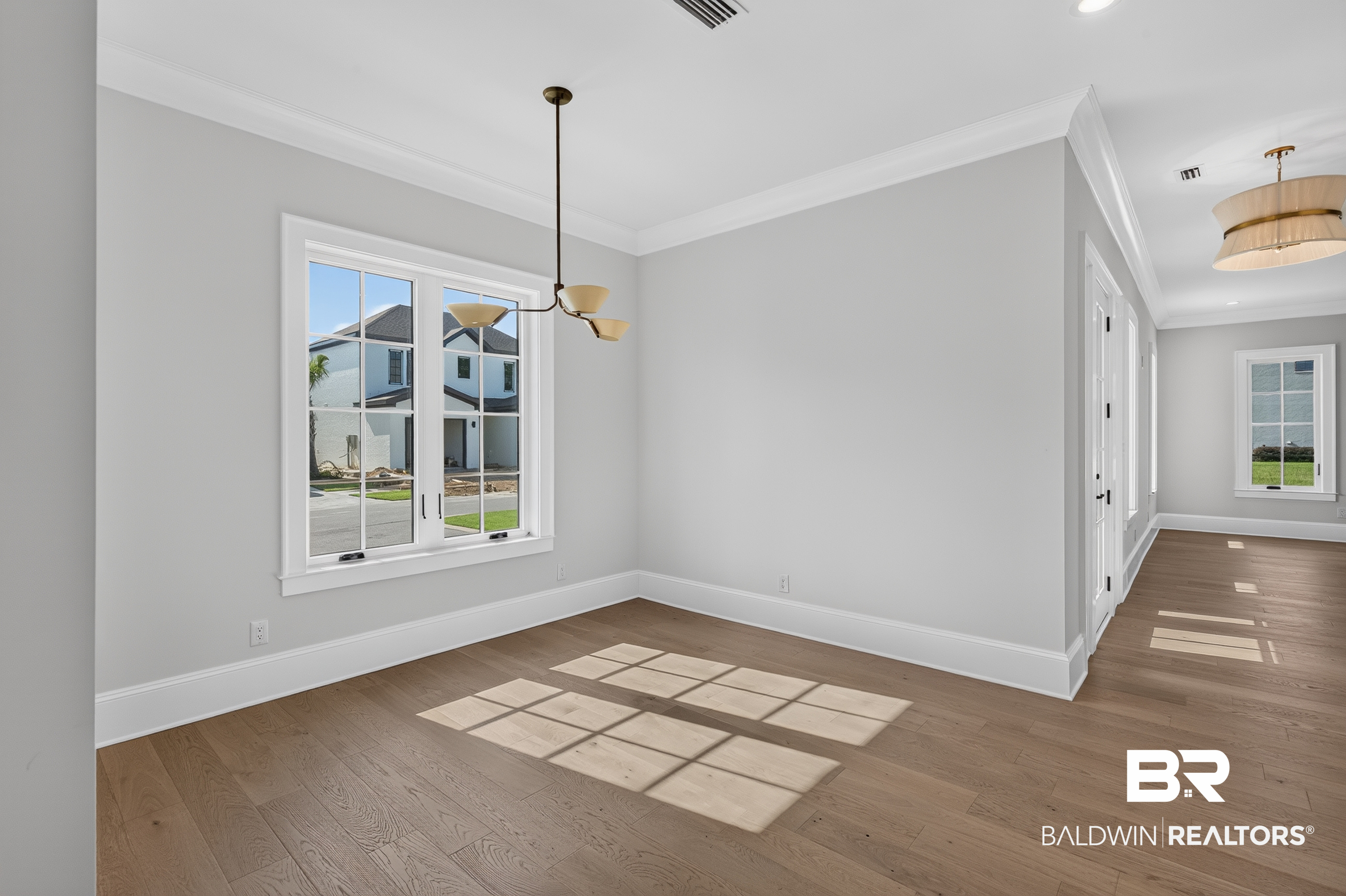 926 Inlet Circle