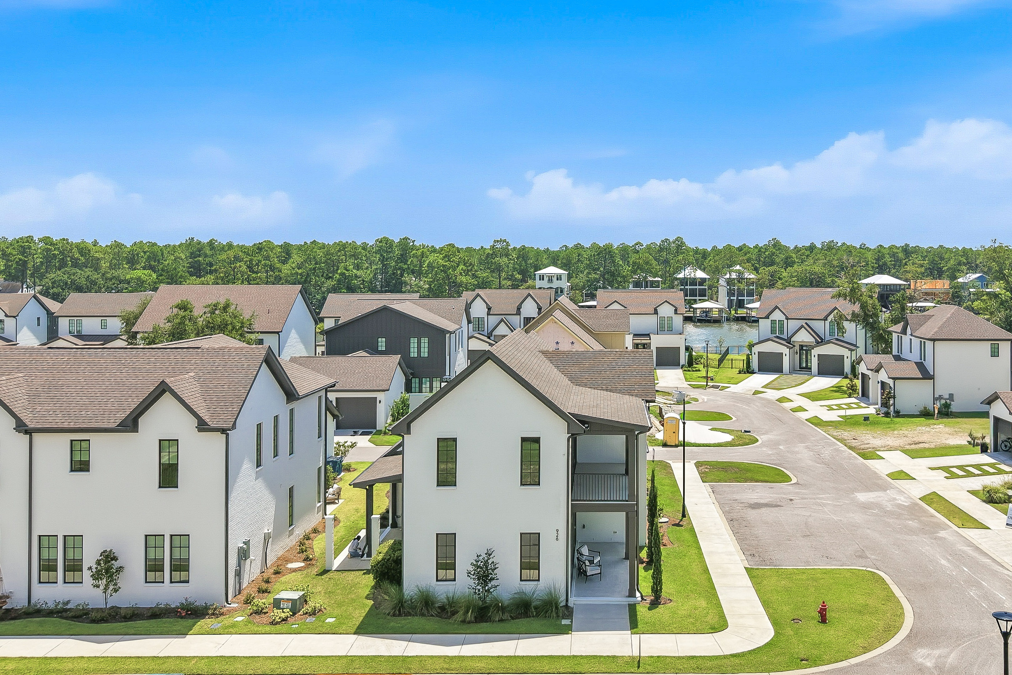 926 Inlet Circle