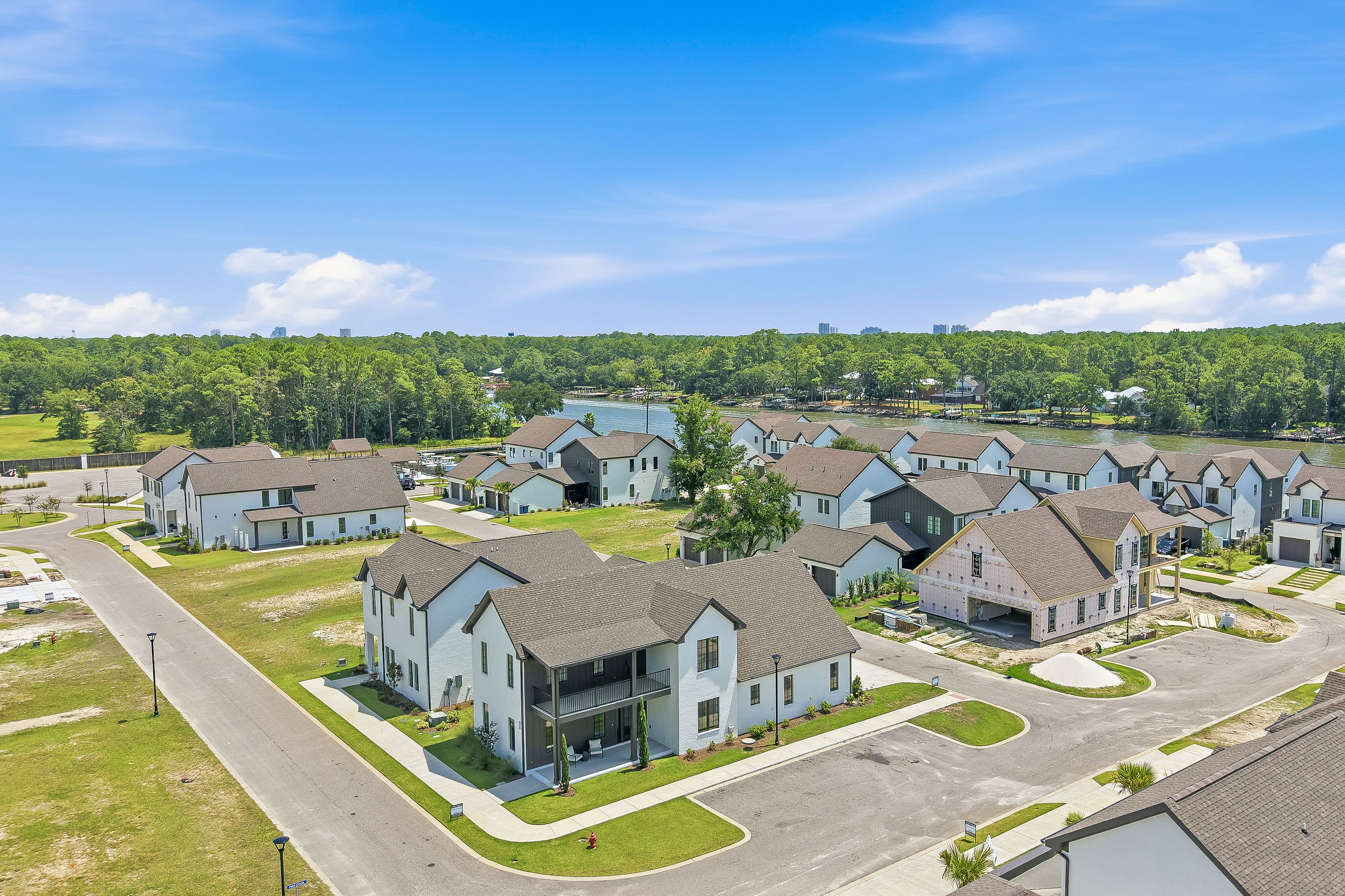 926 Inlet Circle