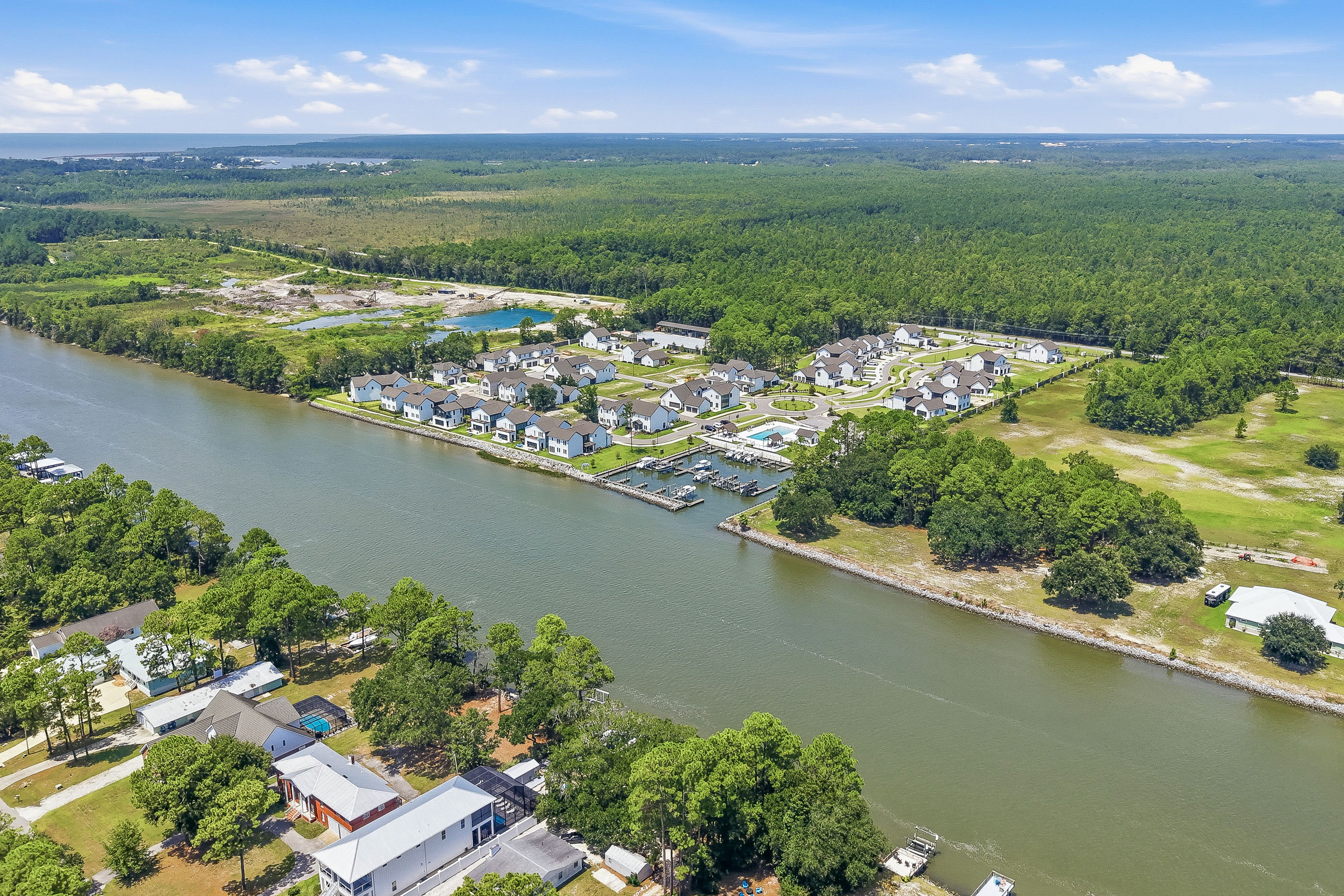926 Inlet Circle