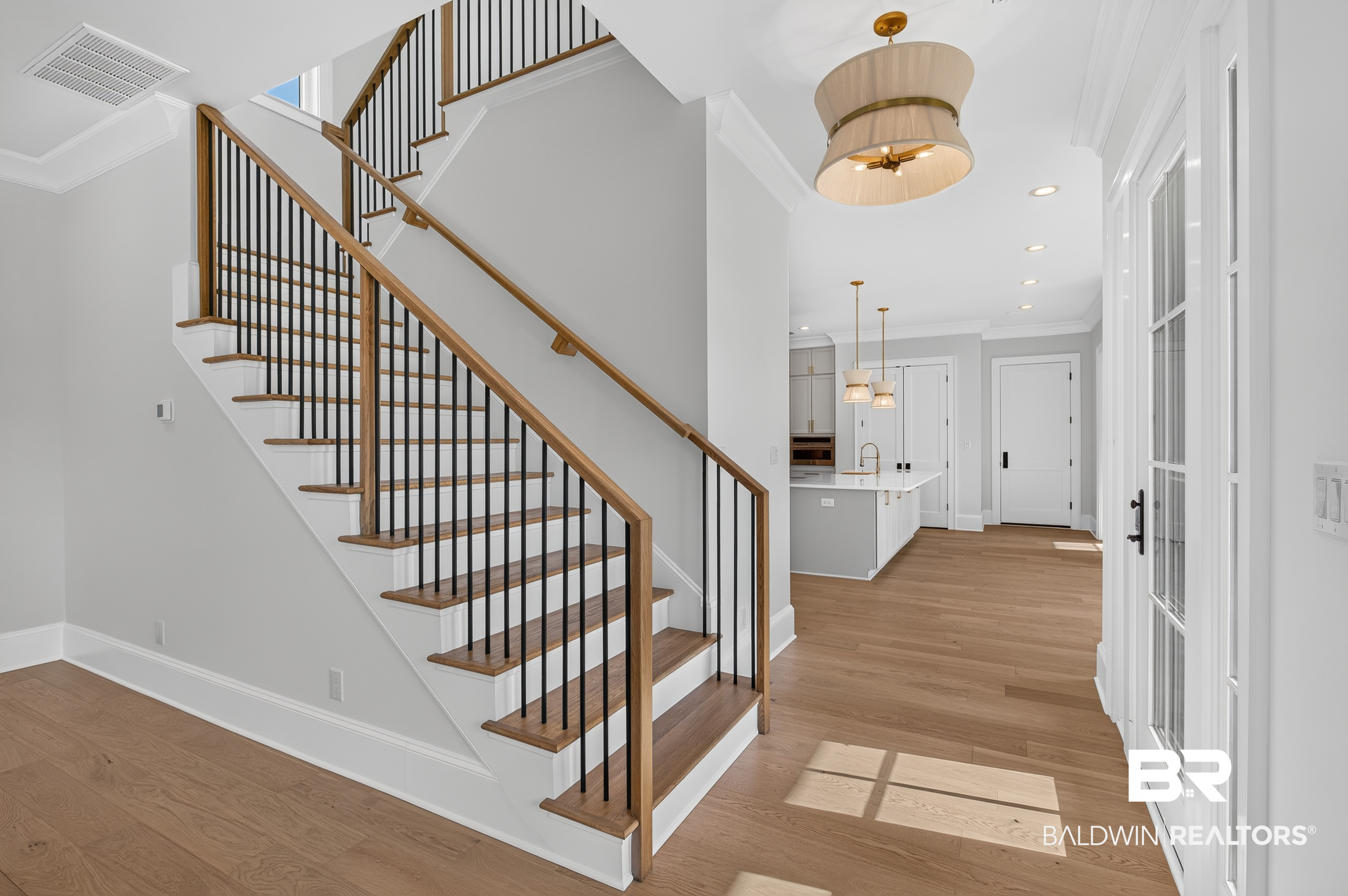 926 Inlet Circle