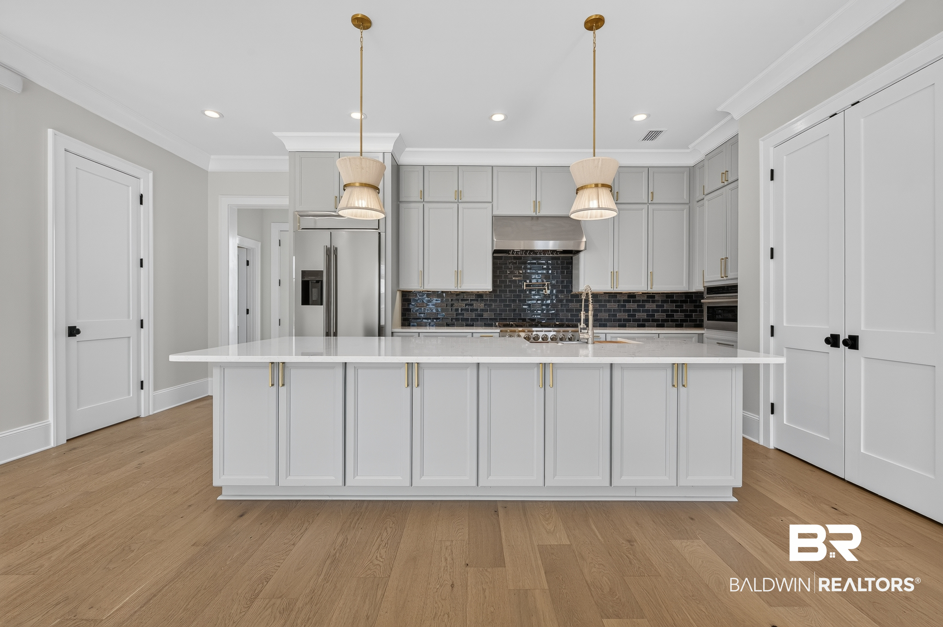 926 Inlet Circle