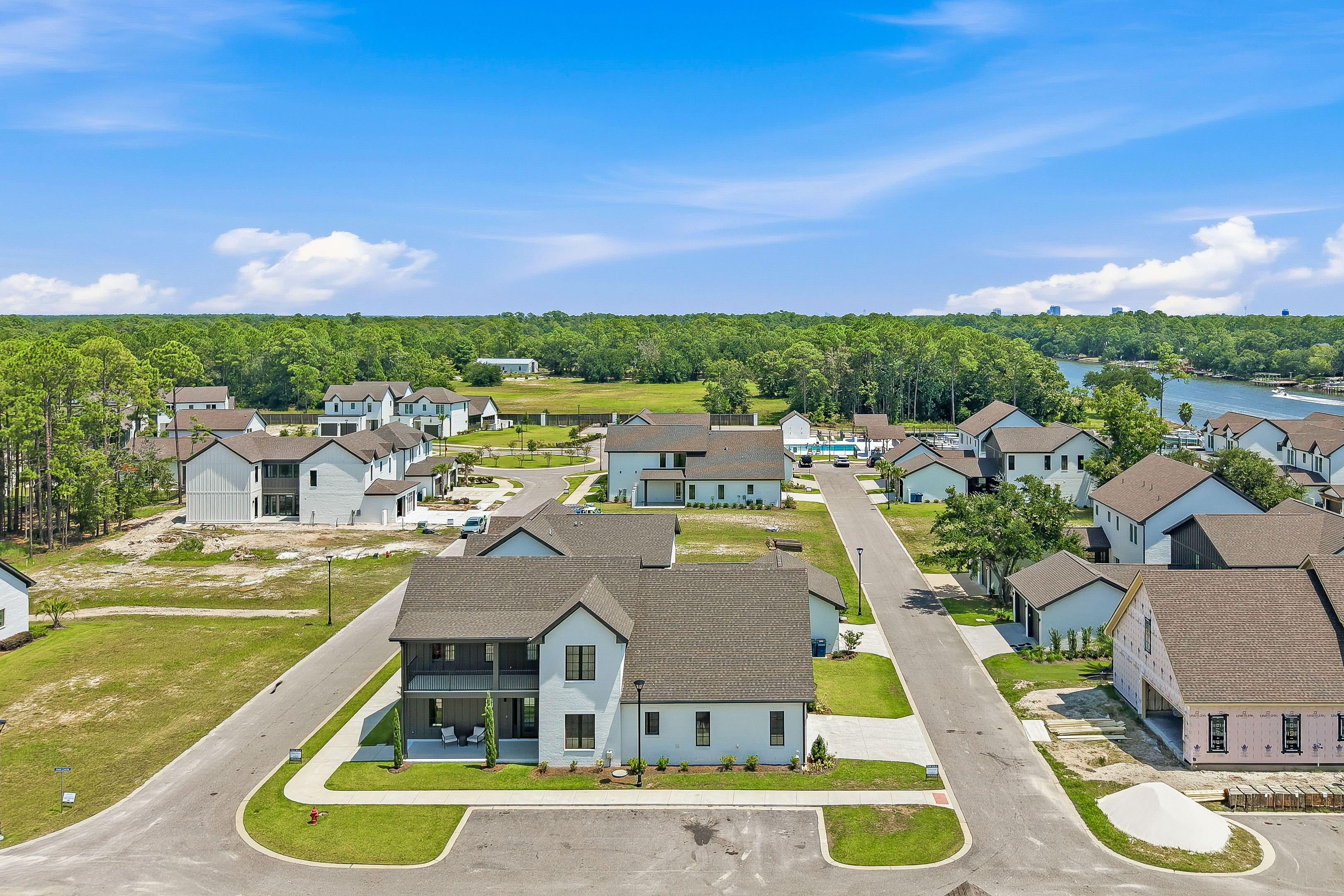 926 Inlet Circle