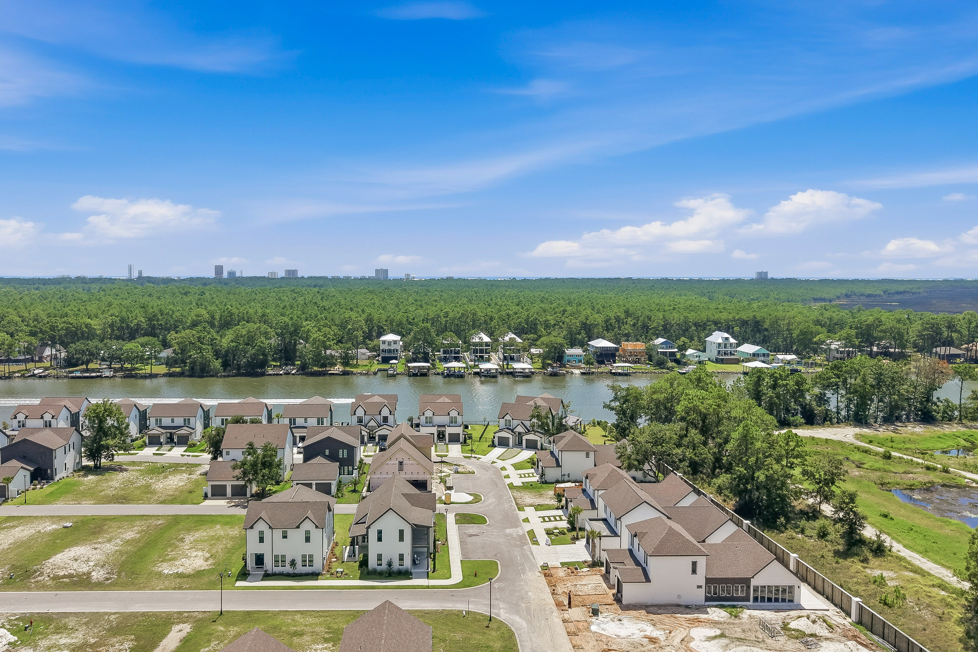 926 Inlet Circle