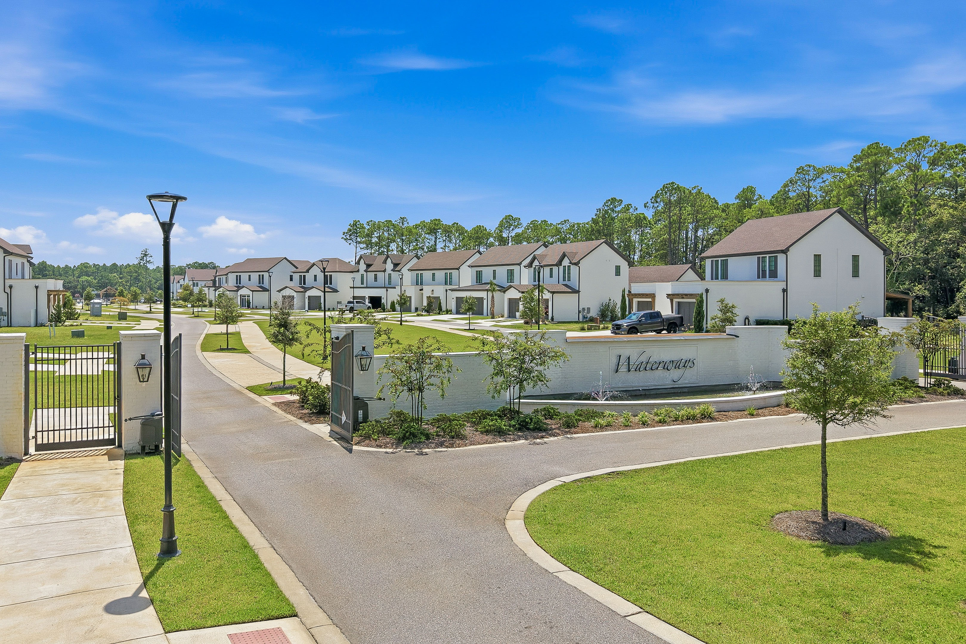 926 Inlet Circle