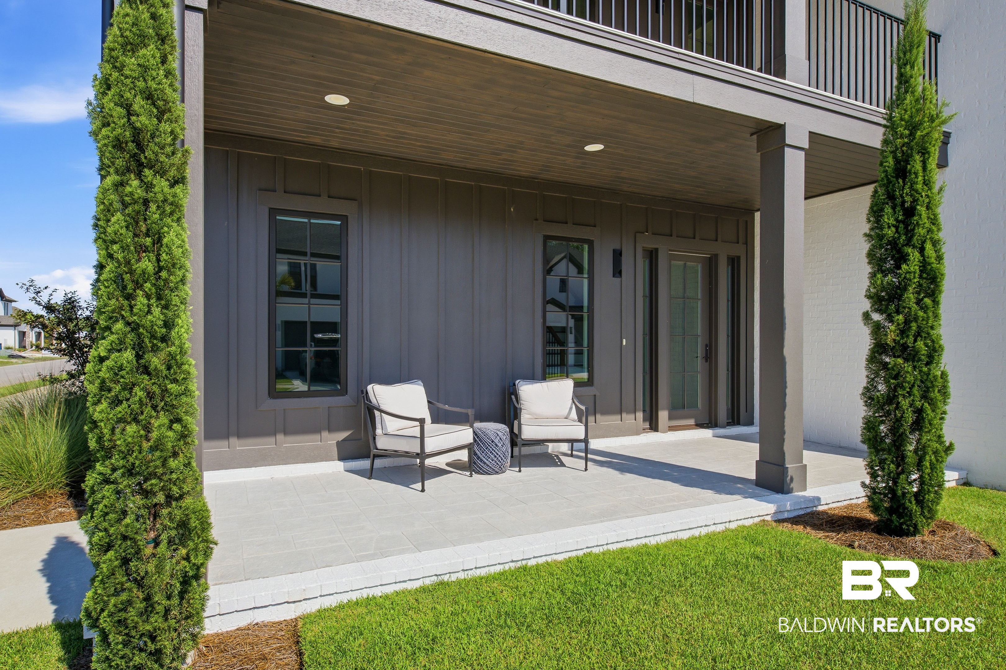 926 Inlet Circle