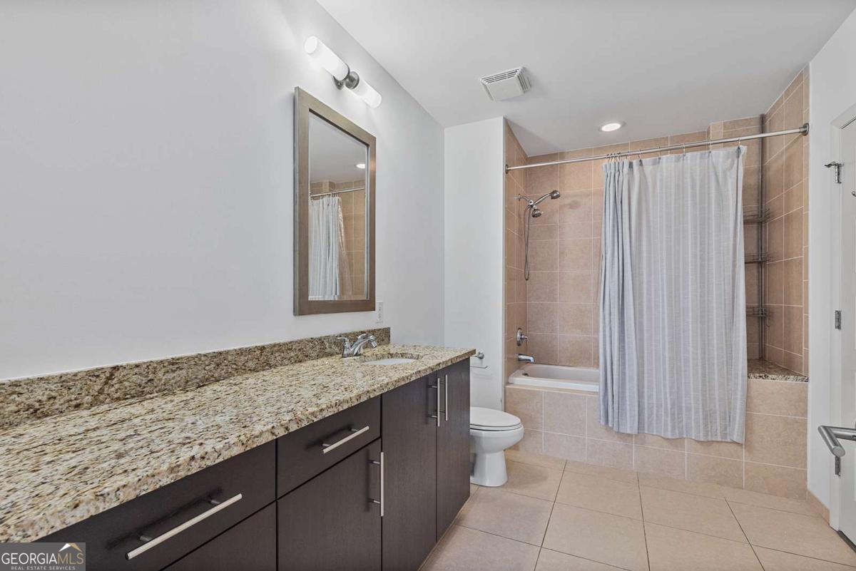 1080 Peachtree Street NE # 1006