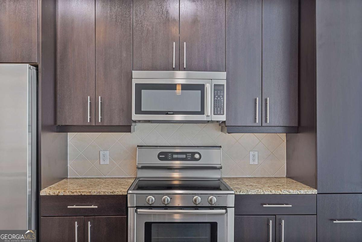 1080 Peachtree Street NE # 1006