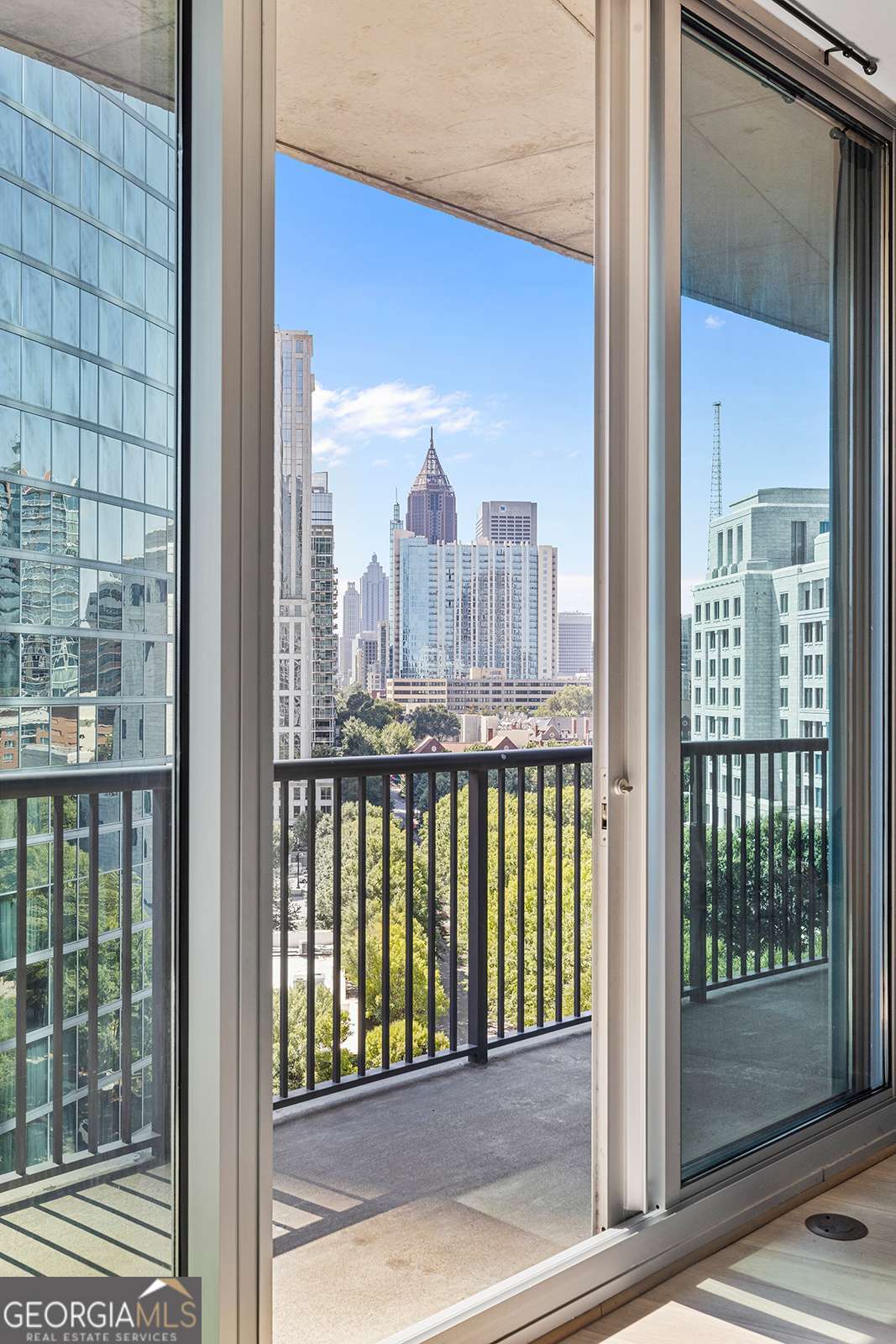1080 Peachtree Street NE # 1006
