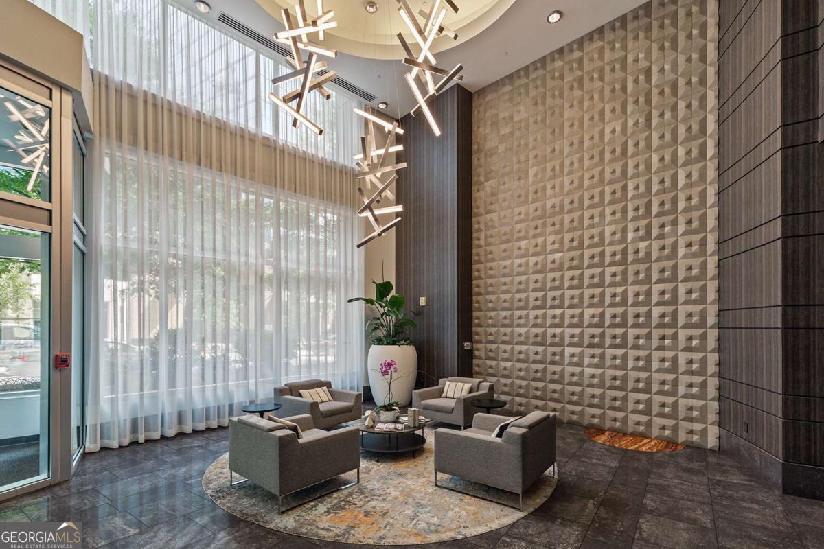 1080 Peachtree Street NE # 1006