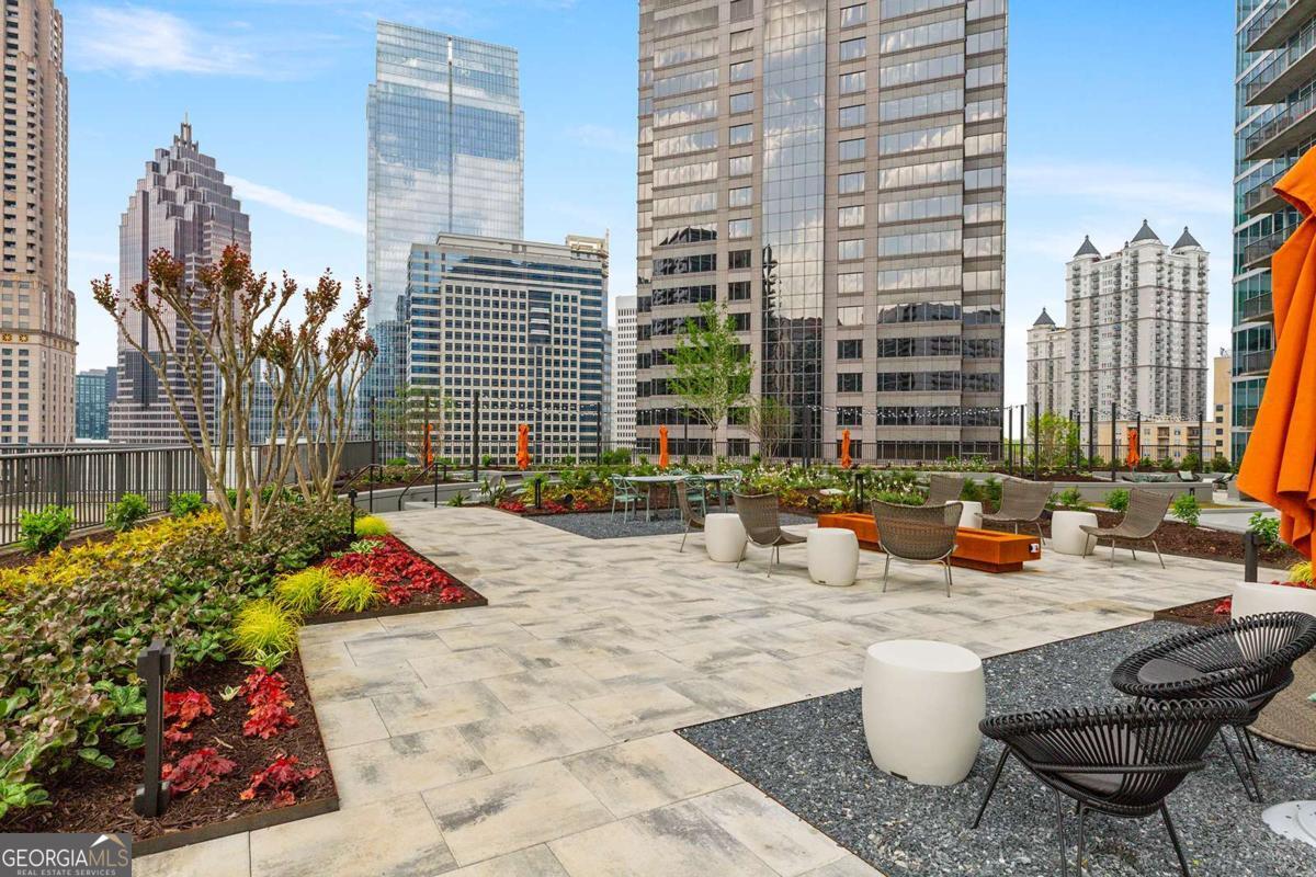 1080 Peachtree Street NE # 1006