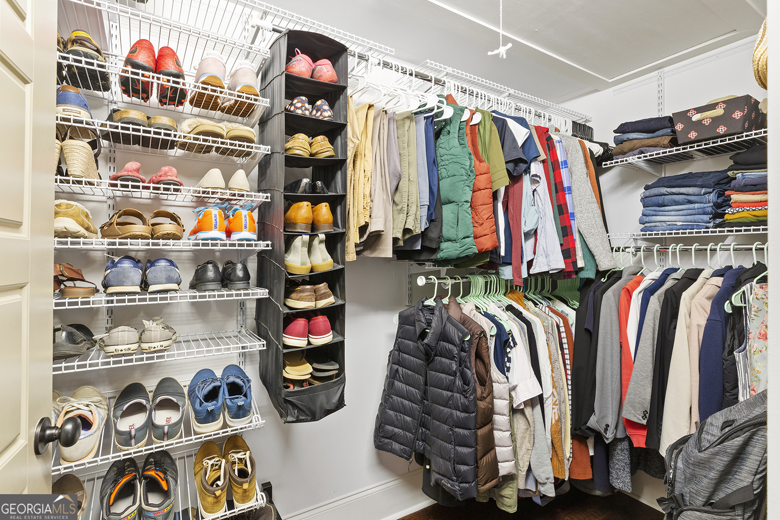 112 Wesley Avenue NE