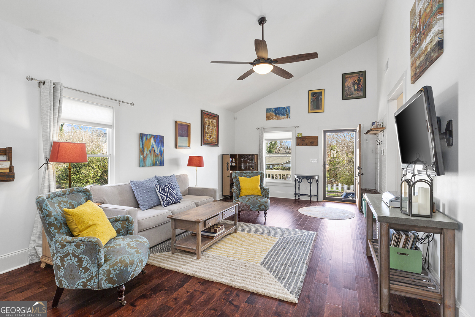 112 Wesley Avenue NE