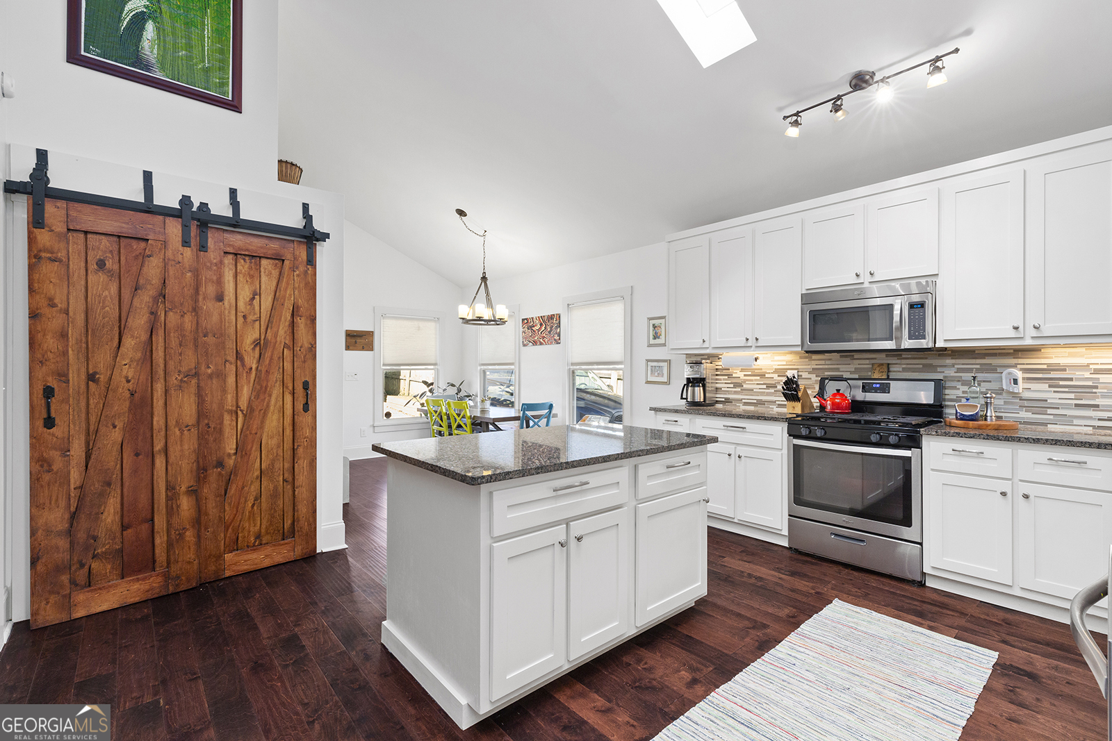 112 Wesley Avenue NE