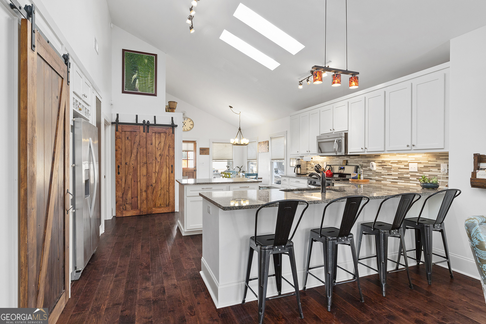 112 Wesley Avenue NE