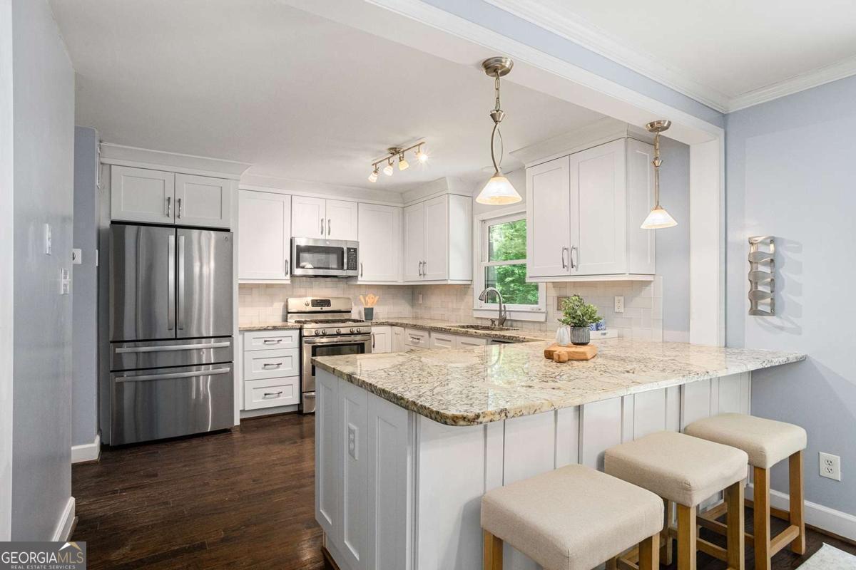 1108 Morningside Place NE