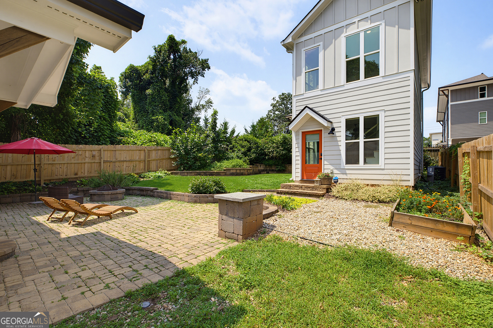 112 Wesley Avenue NE