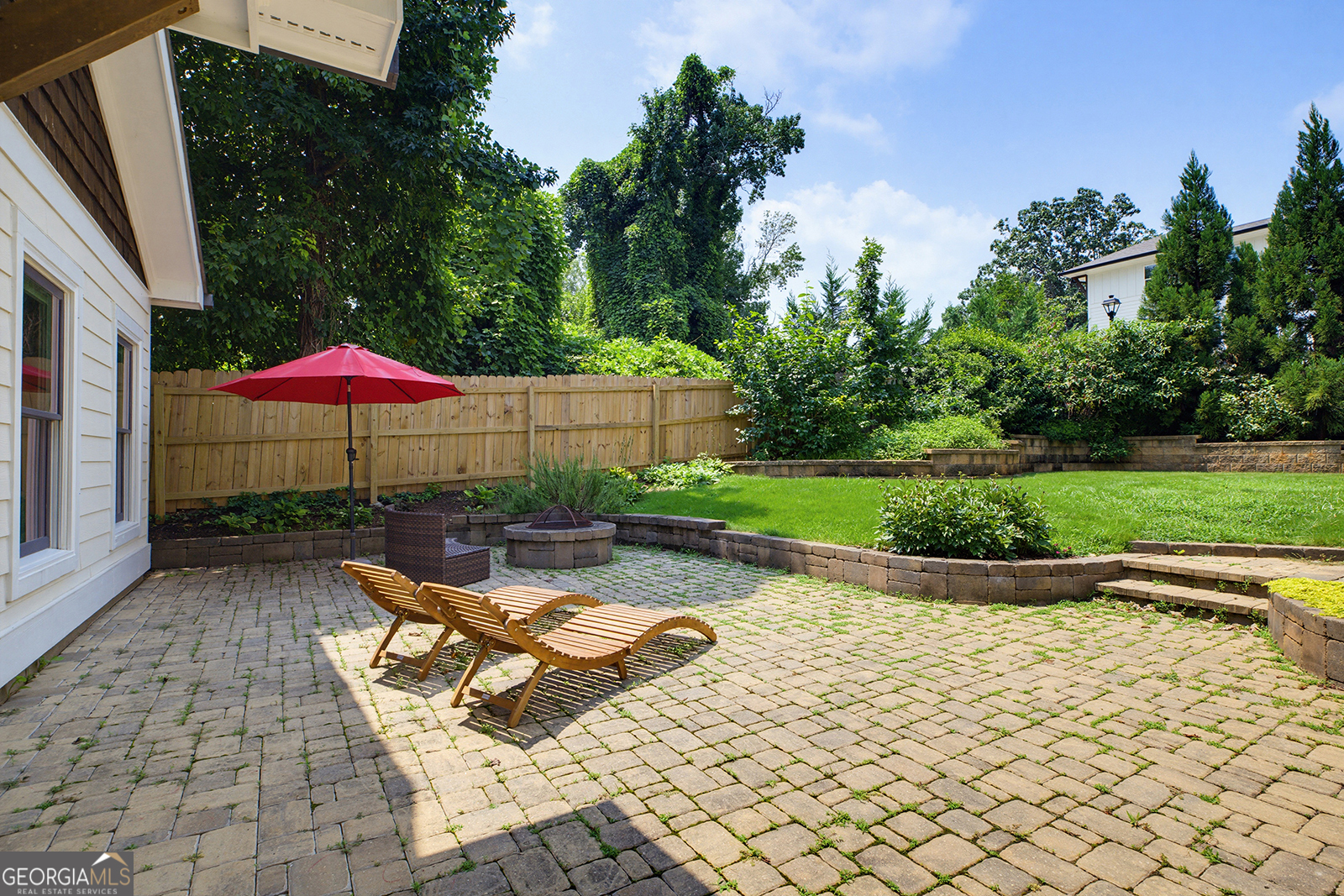 112 Wesley Avenue NE