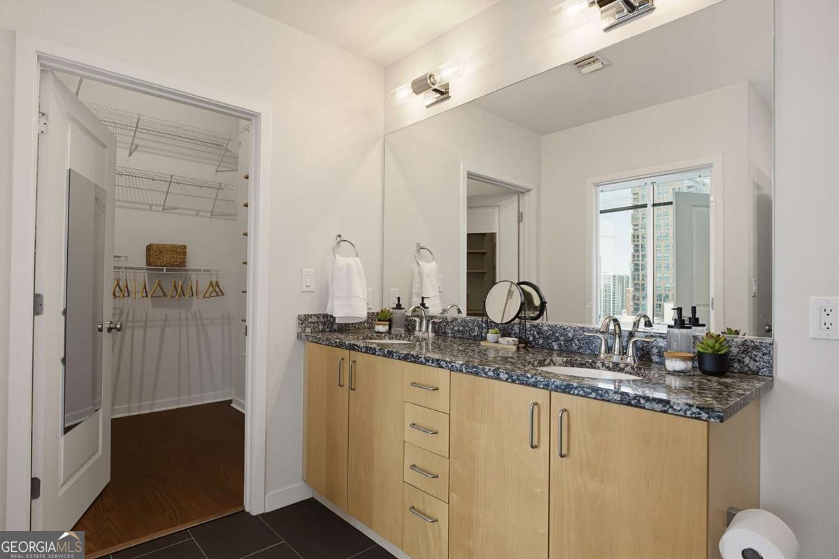 943 Peachtree Street NE # 1218