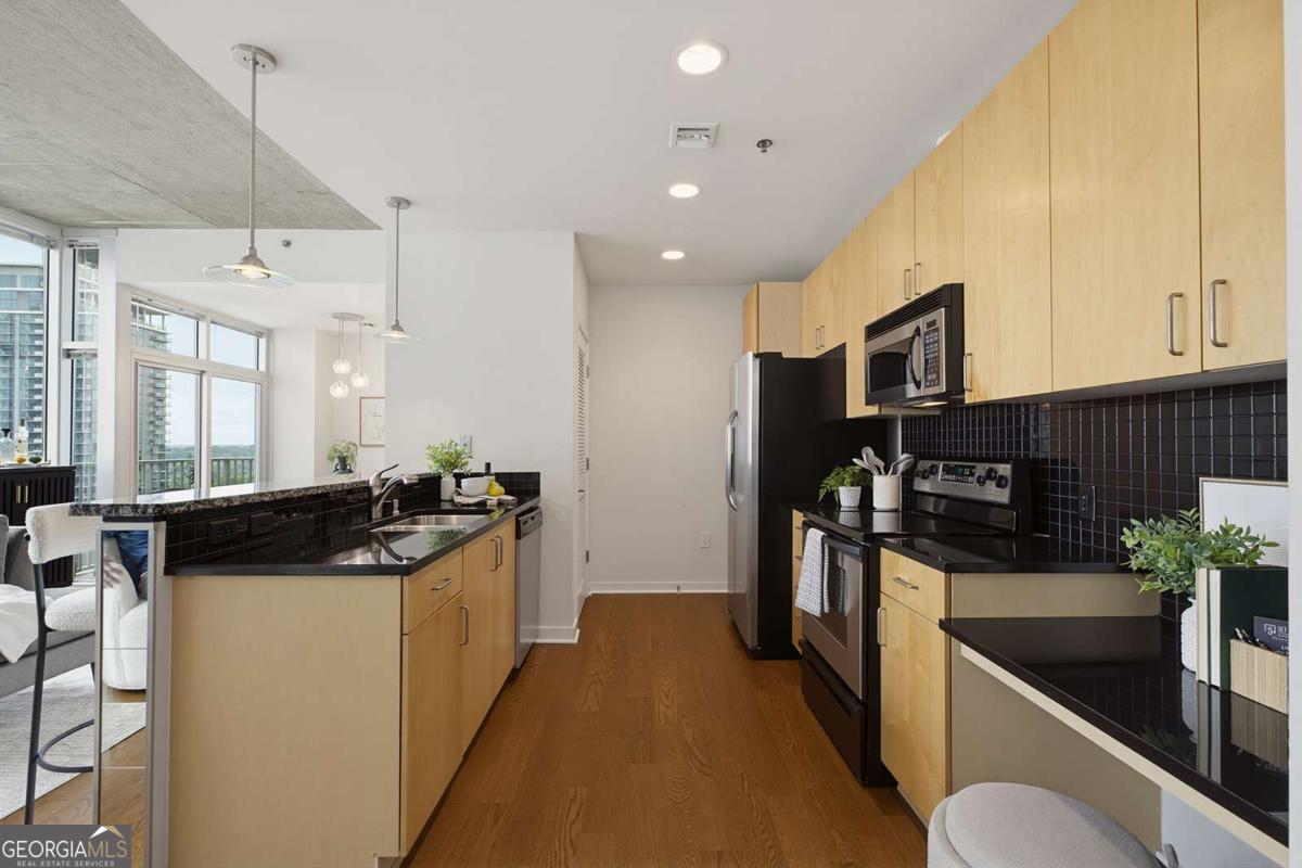 943 Peachtree Street NE # 1218