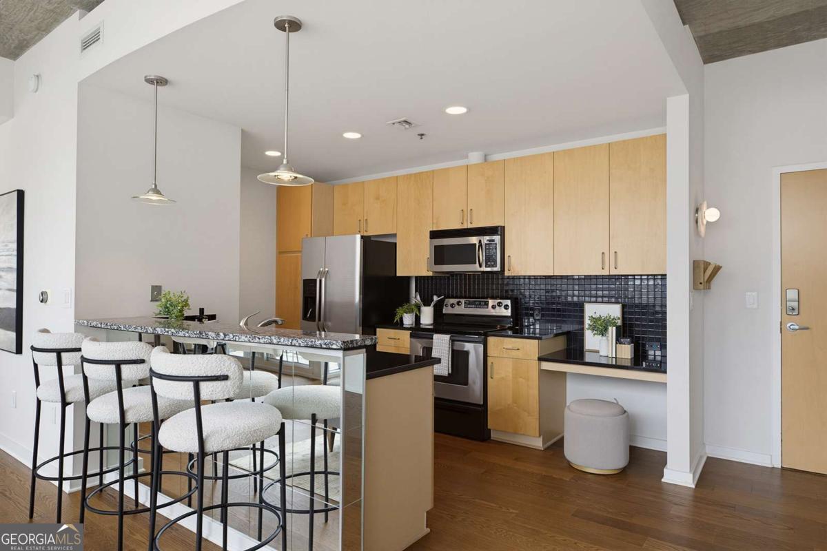 943 Peachtree Street NE # 1218