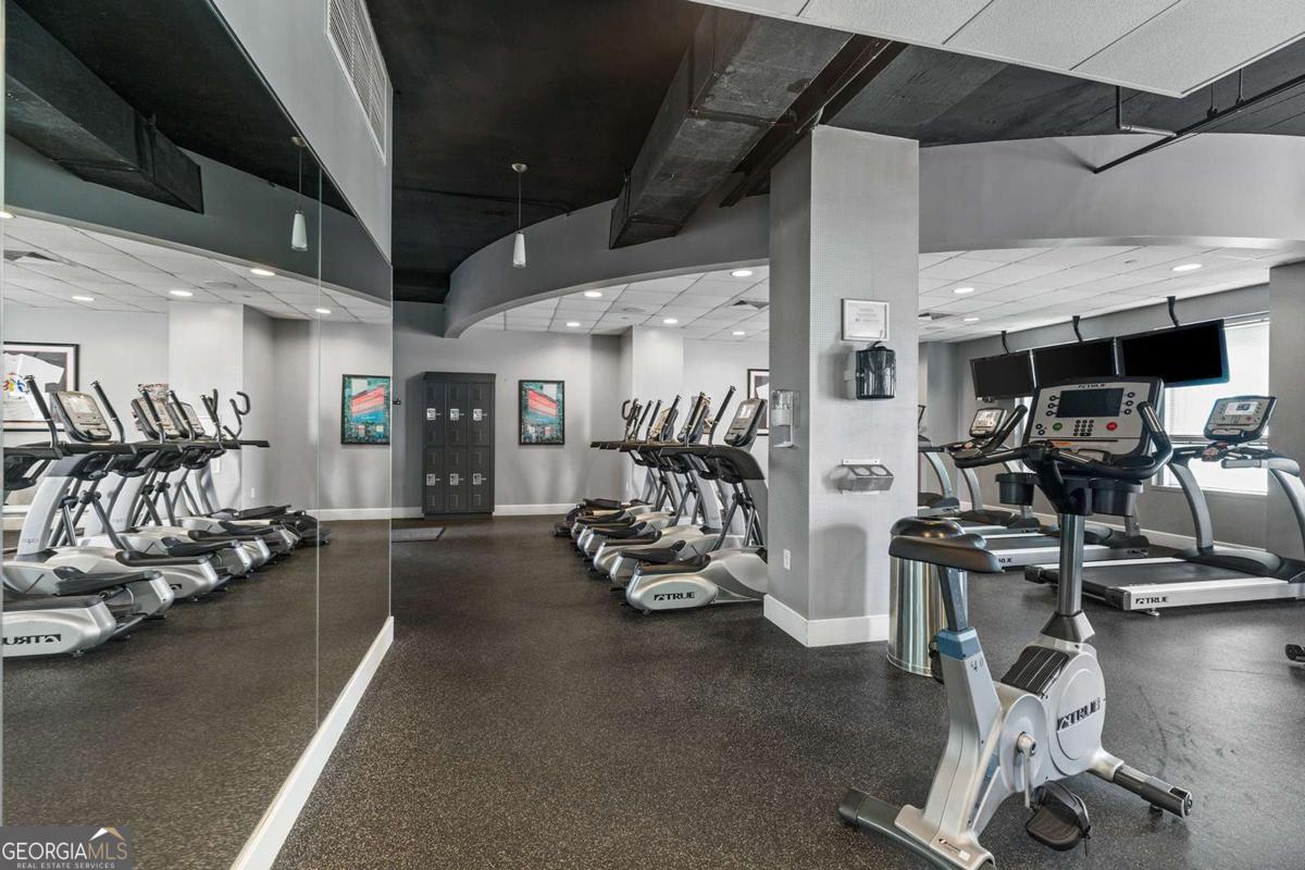 943 Peachtree Street NE # 1218