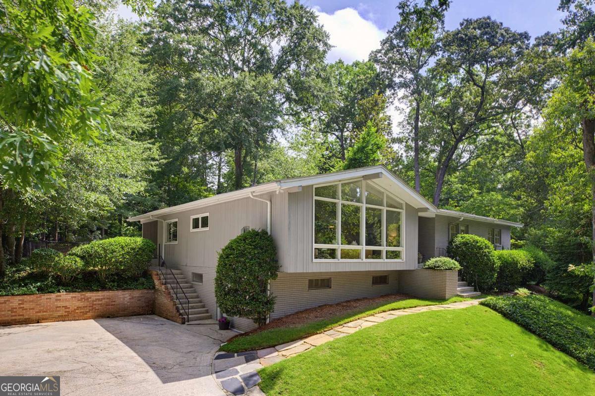 1234 Poplar Grove Drive NE
