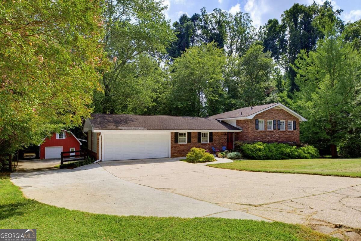 949 Tranquil Drive