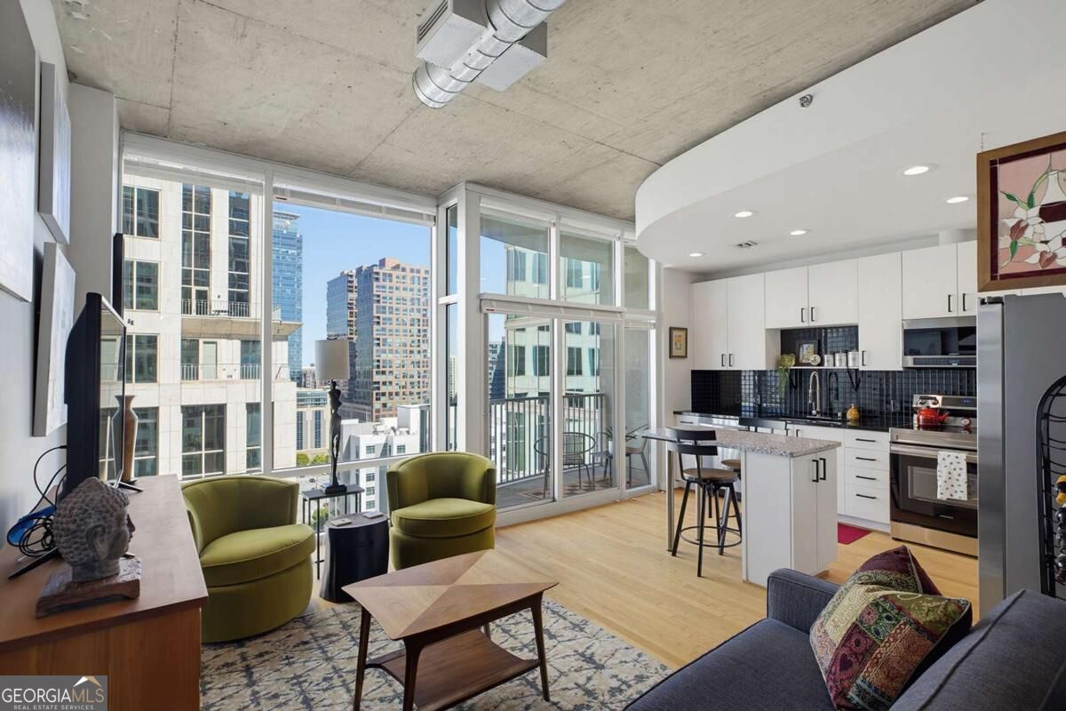 943 Peachtree Street # 1403