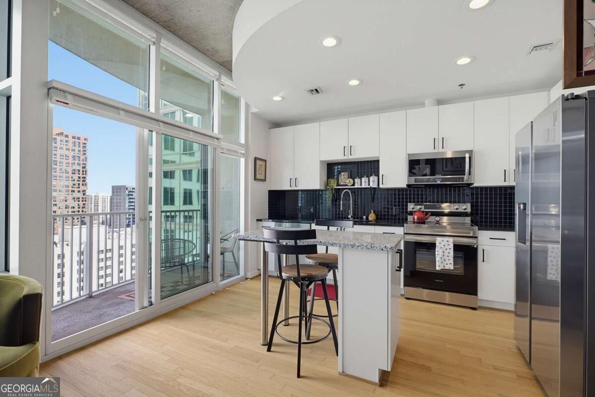 943 Peachtree Street # 1403