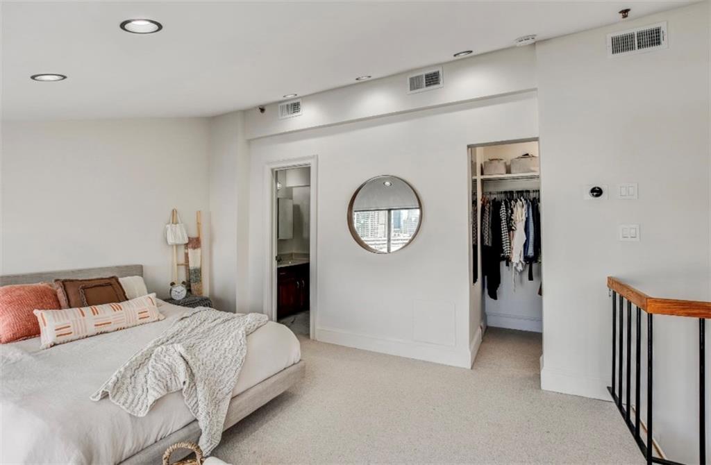 30 5th Street NE Unit 1006