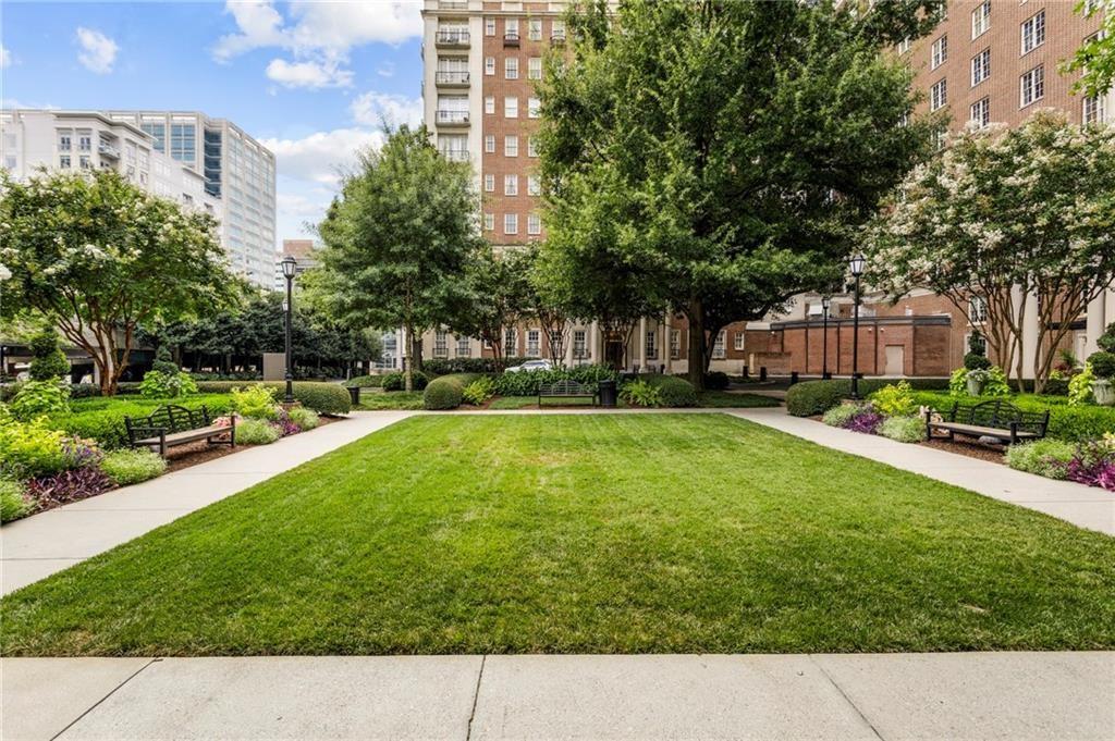 30 5th Street NE Unit 1006