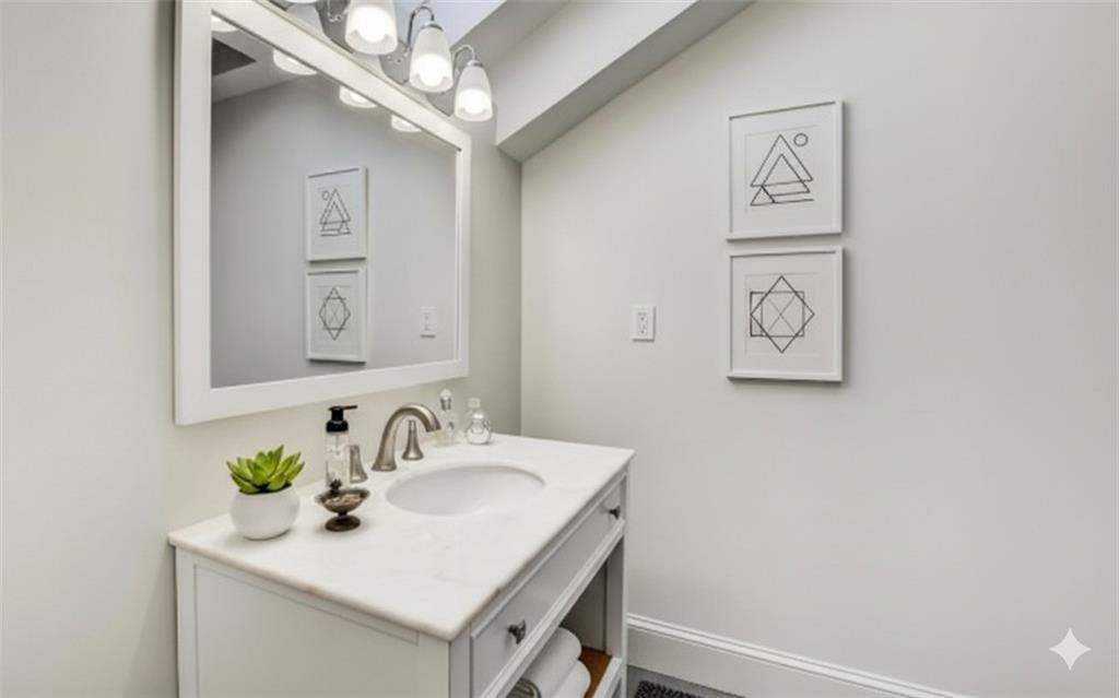 30 5th Street NE Unit 1006