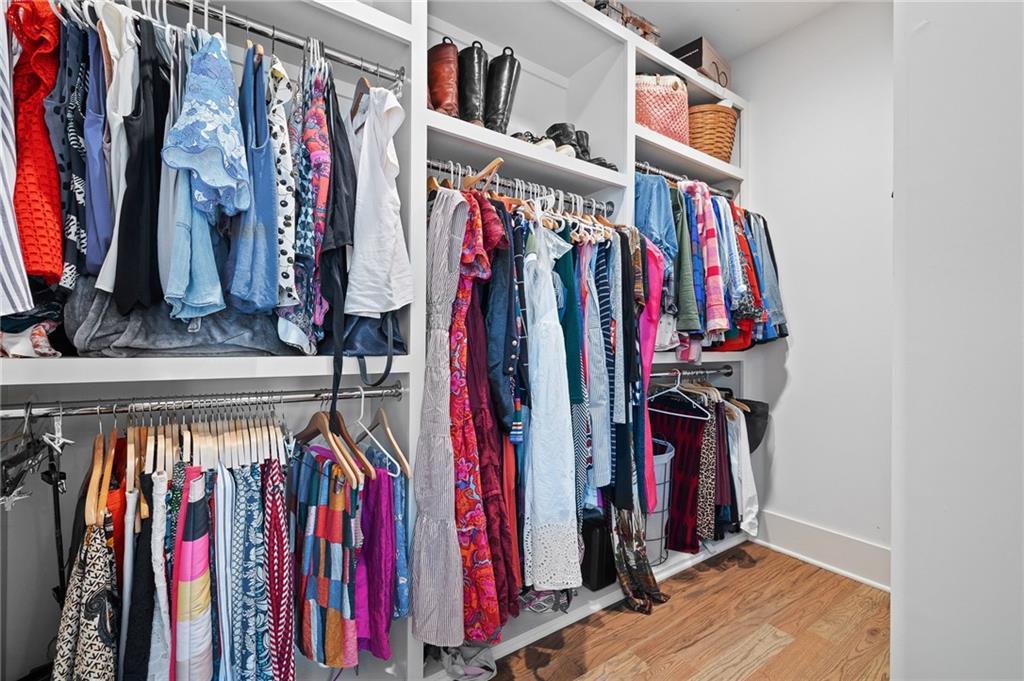 313 Sisson Avenue NE