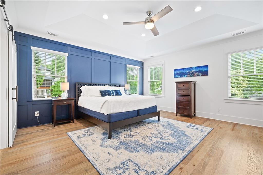 313 Sisson Avenue NE