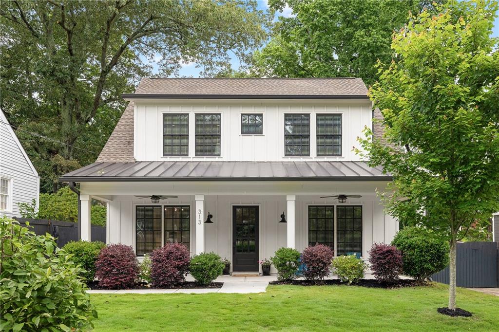 313 Sisson Avenue NE