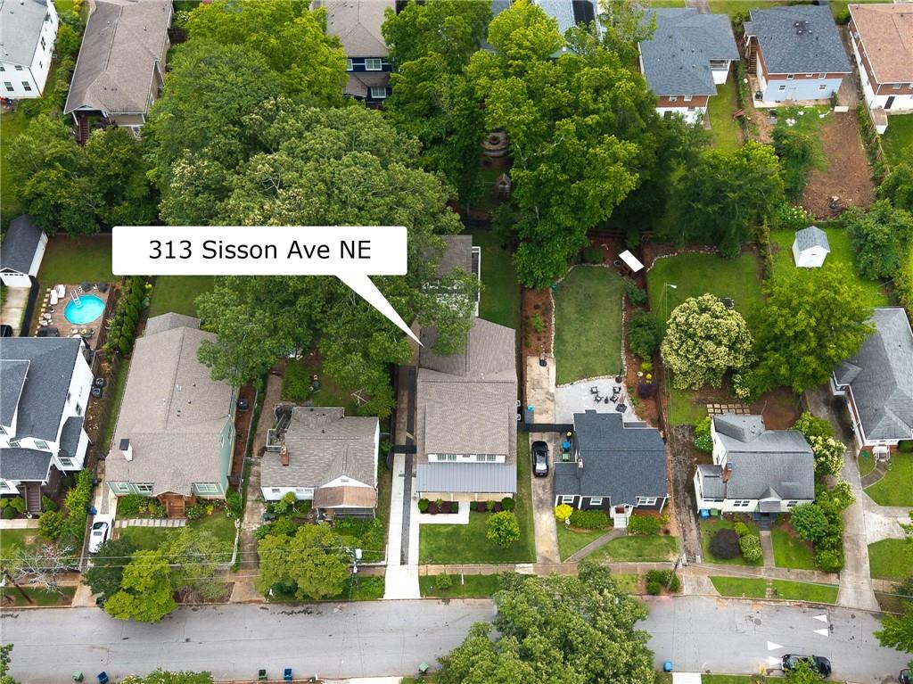 313 Sisson Avenue NE