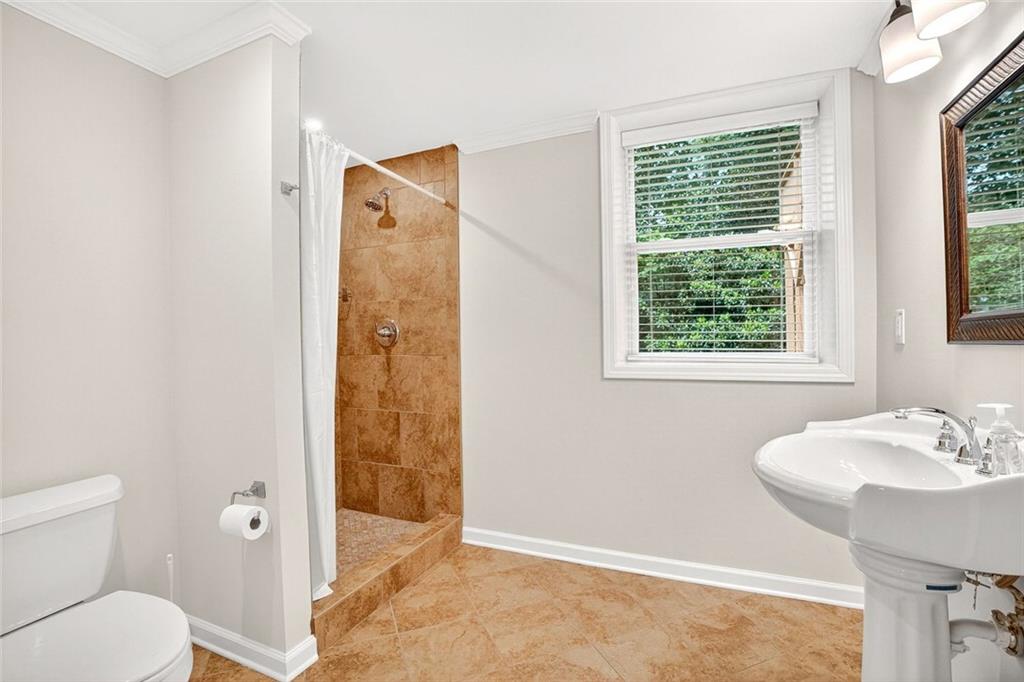 1684 Deerfield Circle