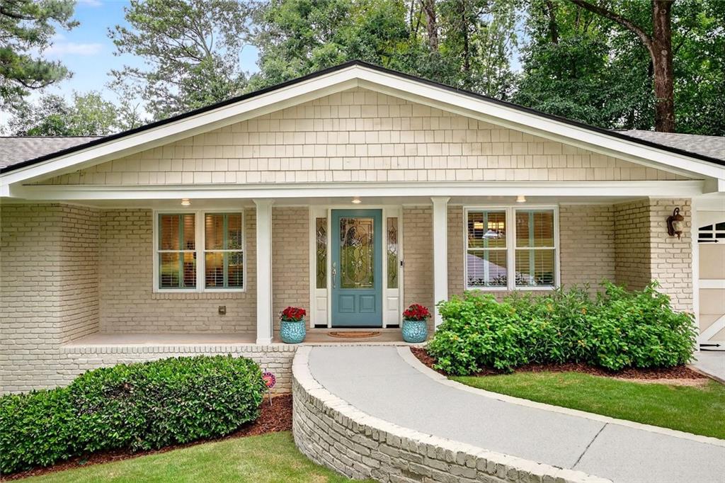 1684 Deerfield Circle