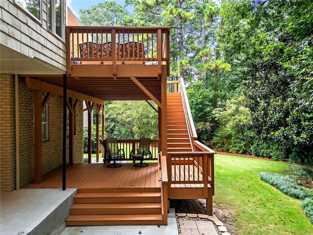 1684 Deerfield Circle