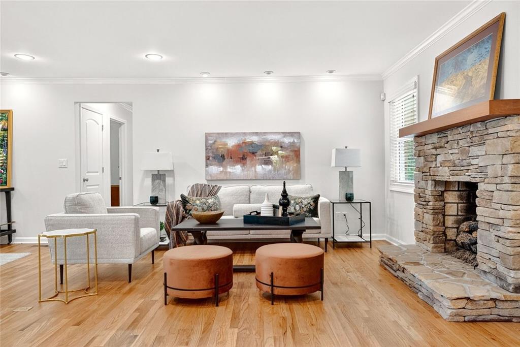 1684 Deerfield Circle