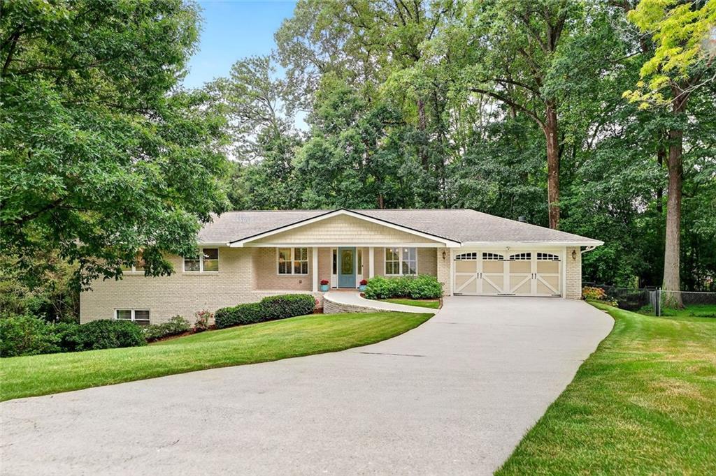 1684 Deerfield Circle