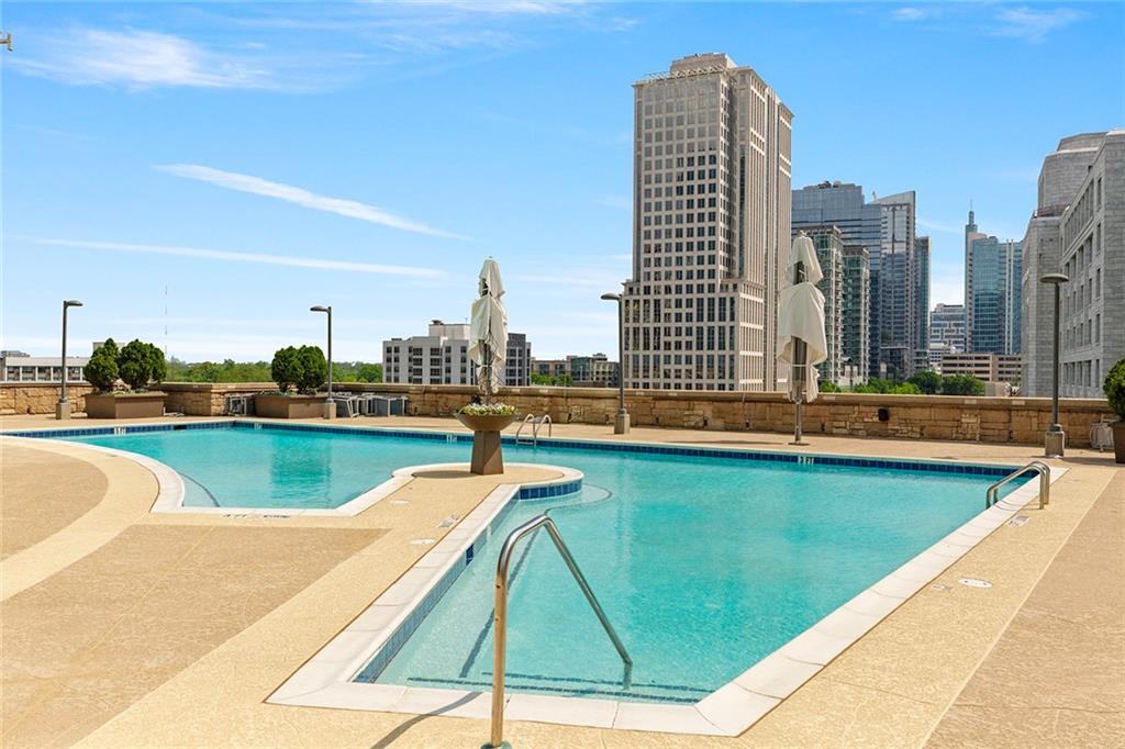 1080 Peachtree Street NE Unit 1006